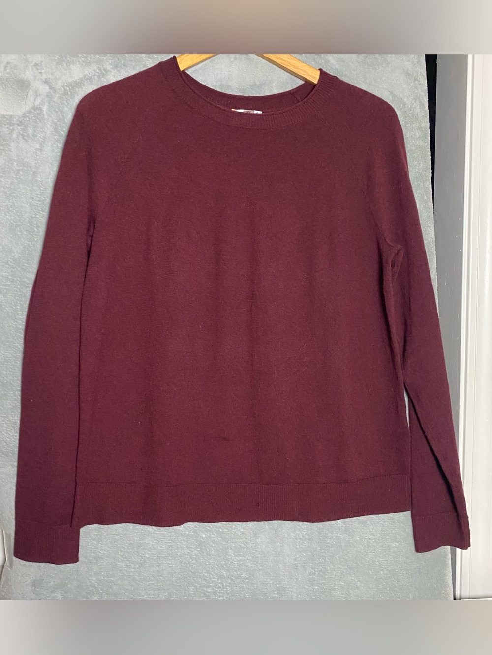 Smartwool Women's Crewneck Sweater Burgundy Merino Cozy Classic medium